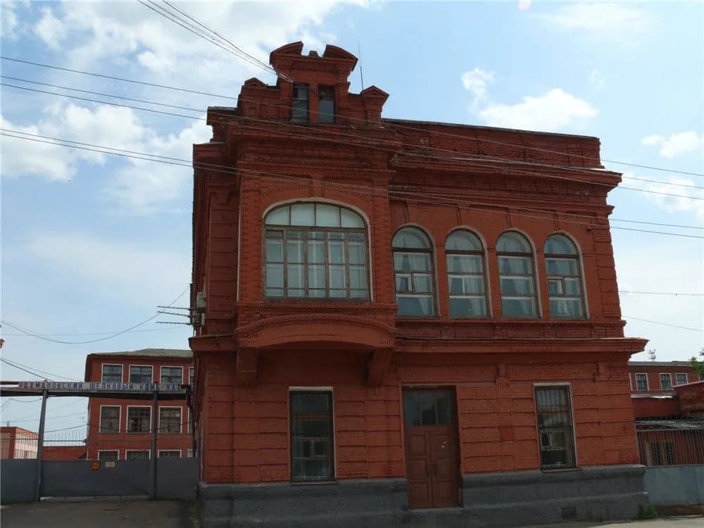 Рахмановский шёлковый комбинат